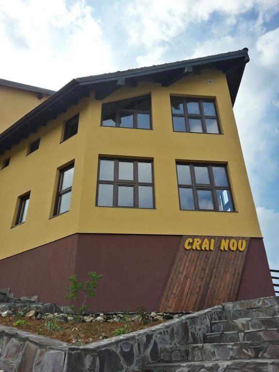 Pensiunea Crai Nou Şirnea Exteriér fotografie